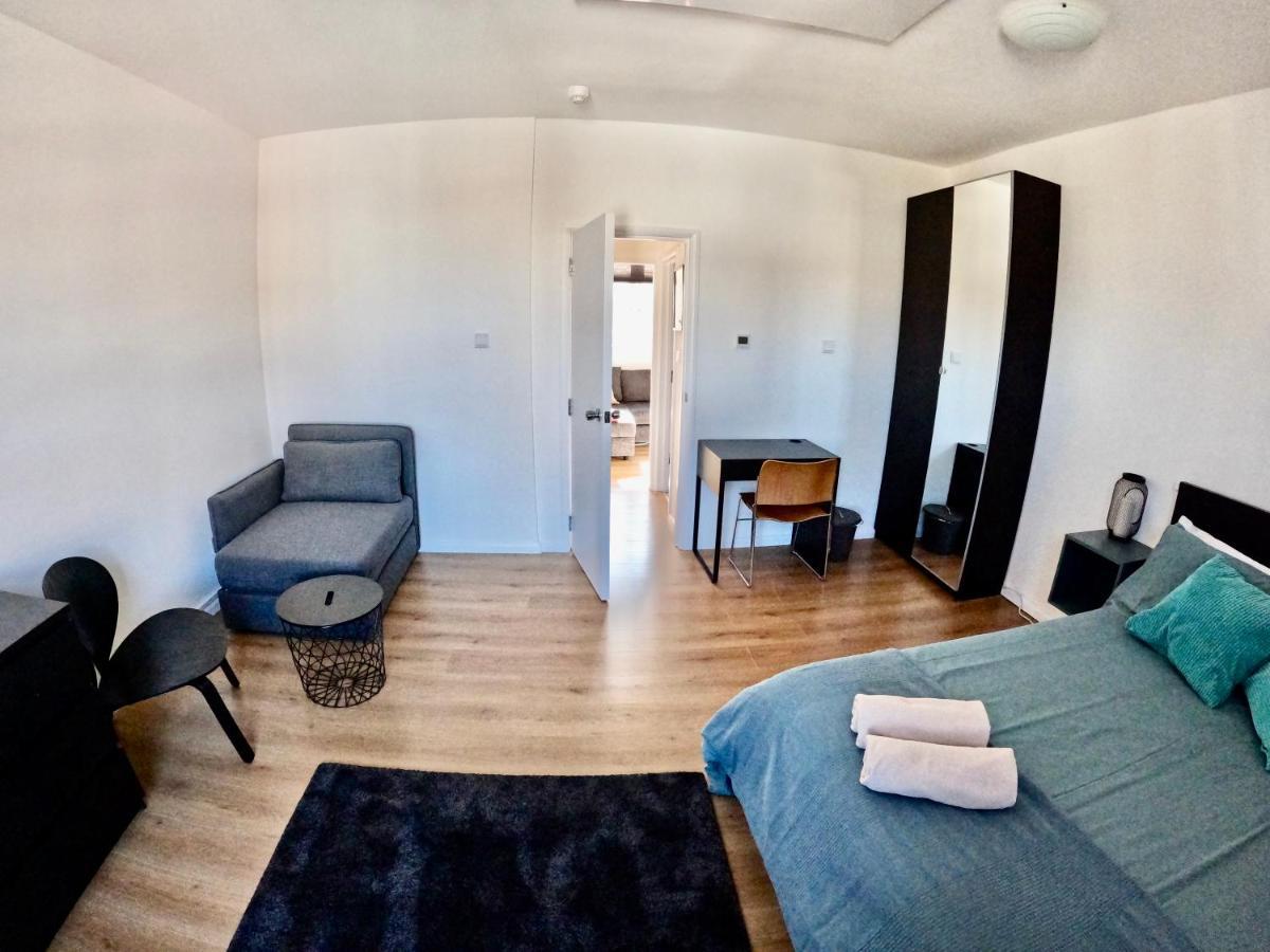 Lovely One Bedroom Flat London Bagian luar foto